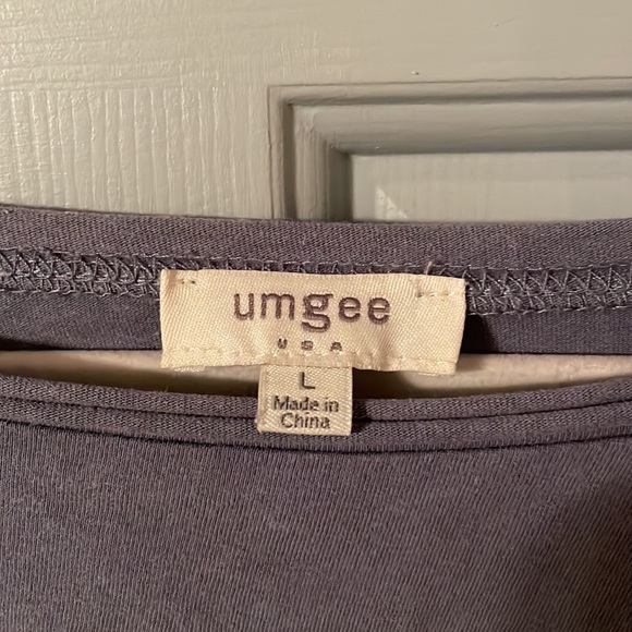 Umgee Top - Picture 2 of 3